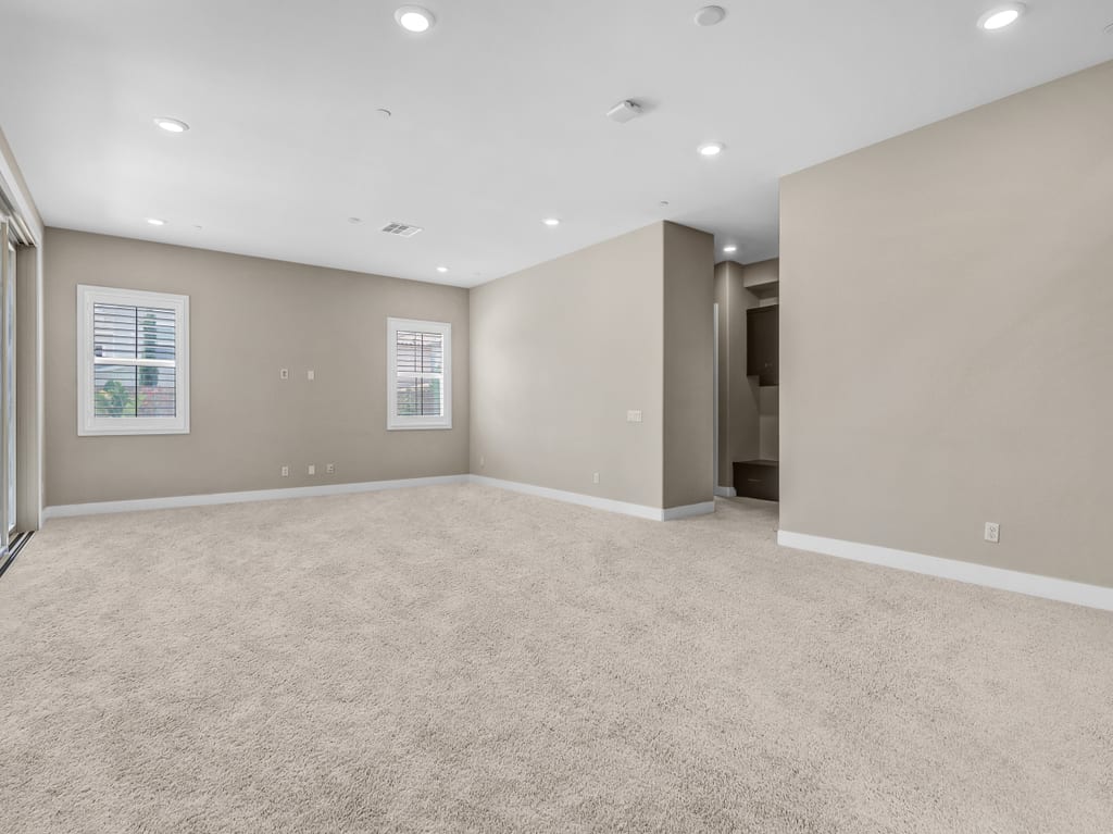612 Seabreeze Ave, Tampa, FL