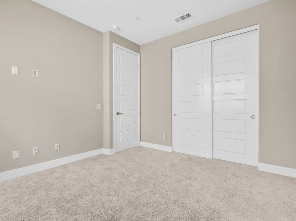 612 Seabreeze Ave, Tampa, FL
